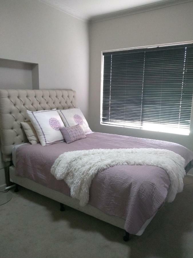 Kindred Studio Apartments Leeton Exteriör bild